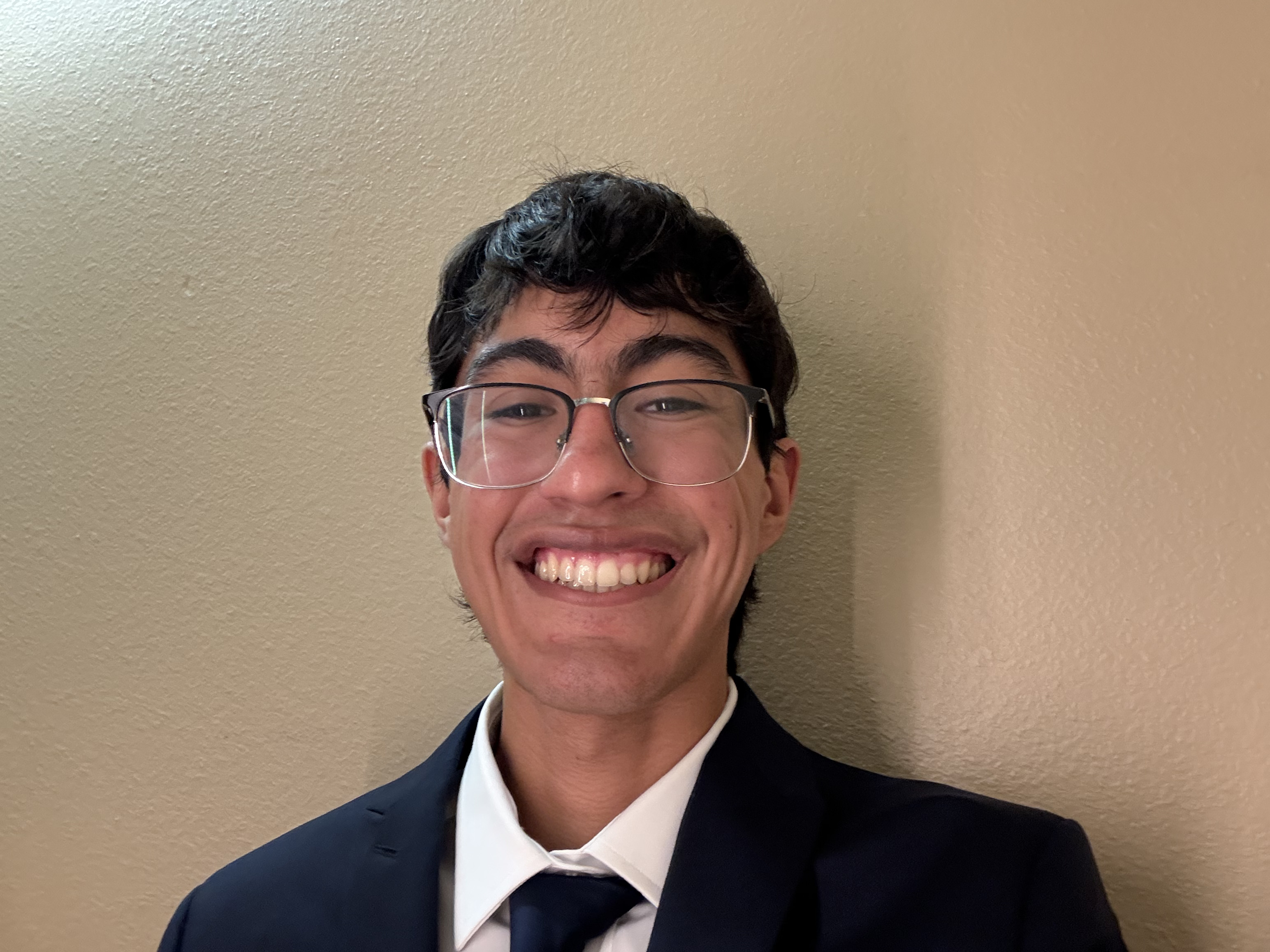 Headshot of Nicolas Capetillo